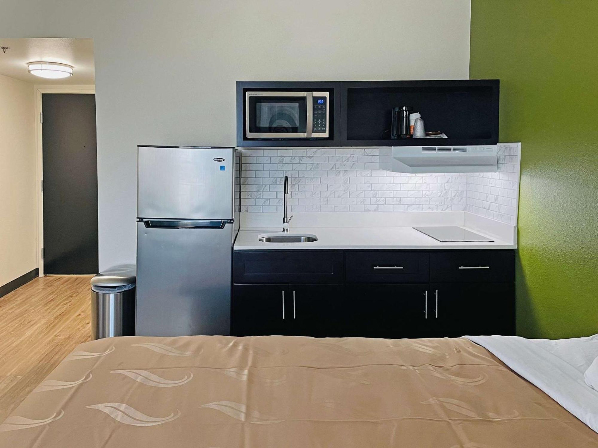 Quality Inn & Suites Lake Charles South Экстерьер фото