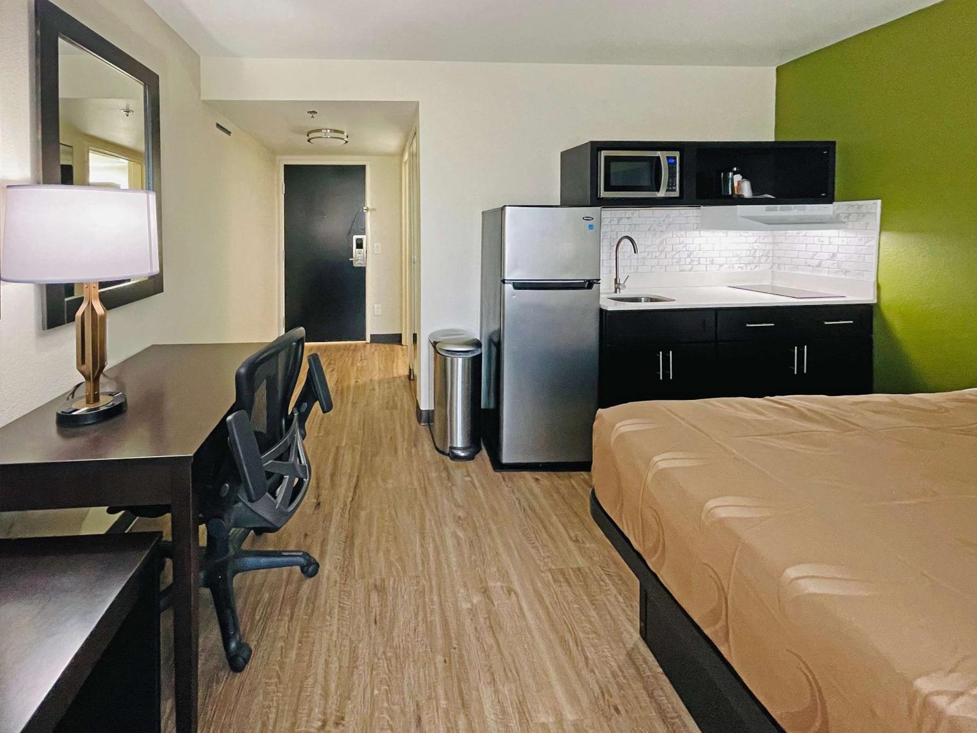 Quality Inn & Suites Lake Charles South Экстерьер фото