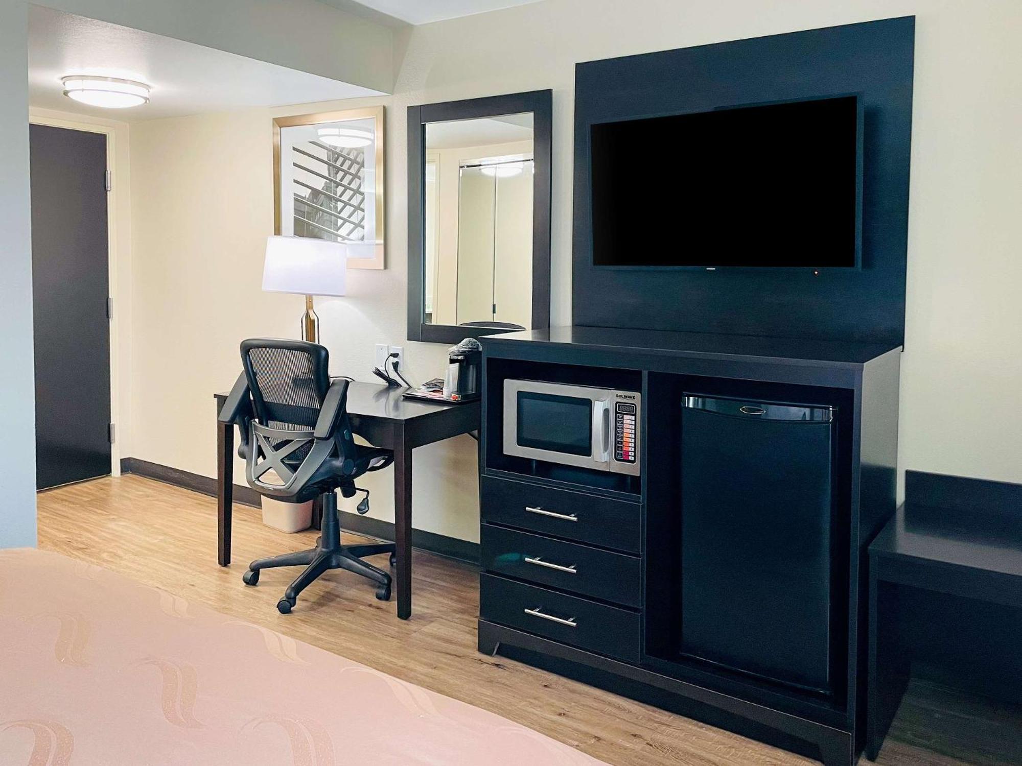 Quality Inn & Suites Lake Charles South Экстерьер фото